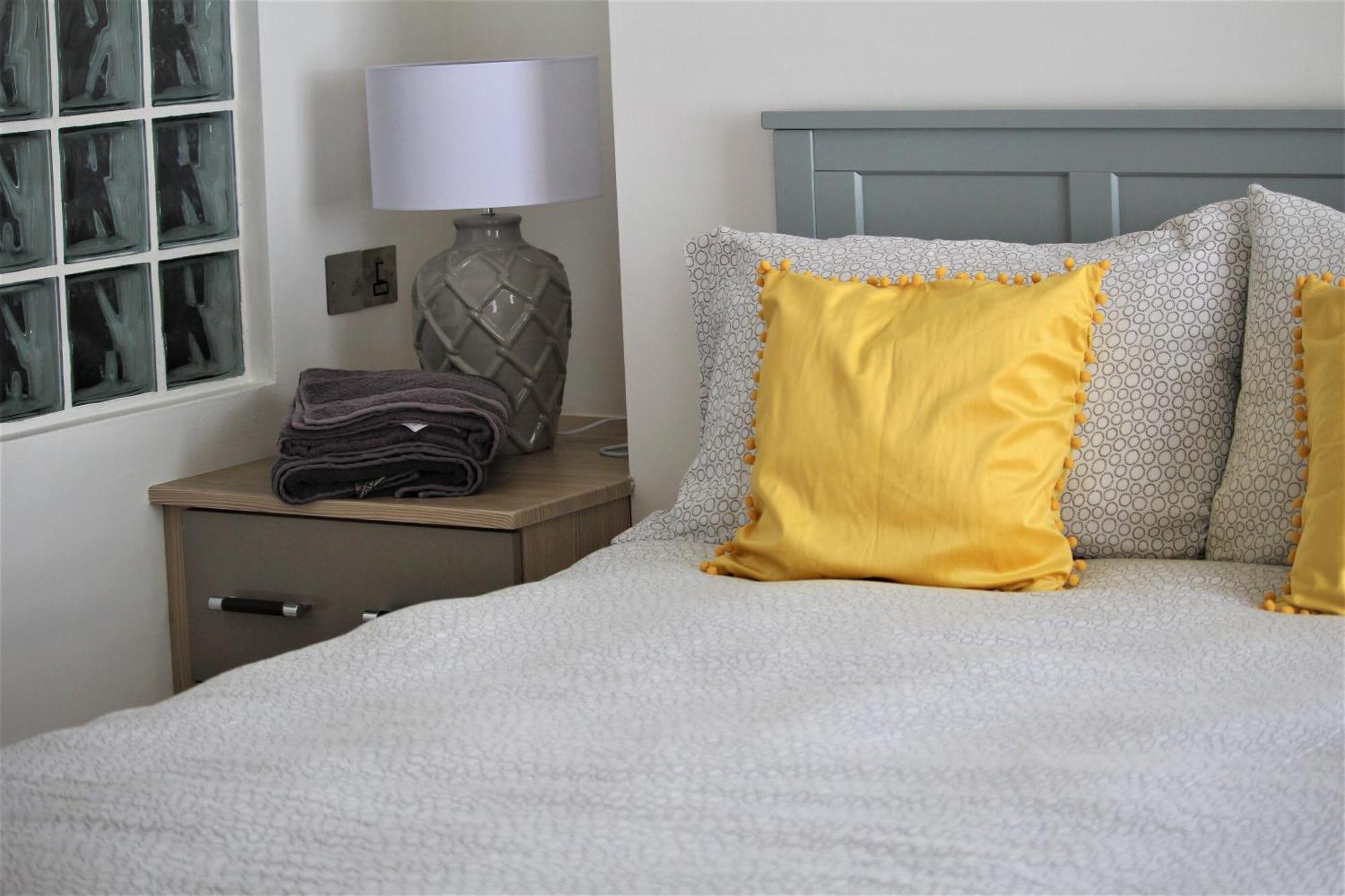 Warwick House - Stunning House With Terrace And Sea Views, Sleeps 11 Villa Worthing Bagian luar foto